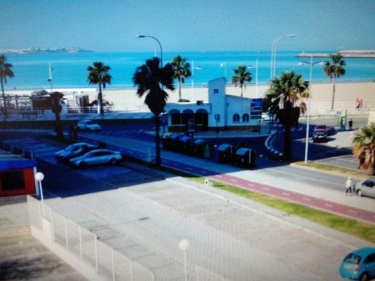 Vivienda Turistica Marant 2 Appartement El Puerto de Santa María Buitenkant foto